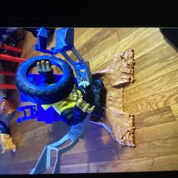 Mega Vs Cruzilla 