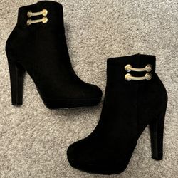 Black Suede Platform Heel Booties Sz8.5