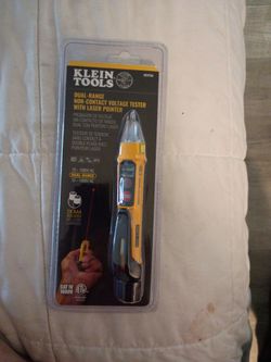 ***Klein Tools Dual Range Voltage Tester***