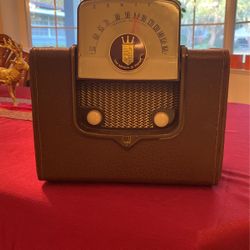 Antique Zenith Portable Radio