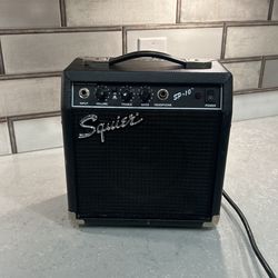 Guitar Amplifier Squier SP-10