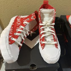 Brand New Converse Size 5