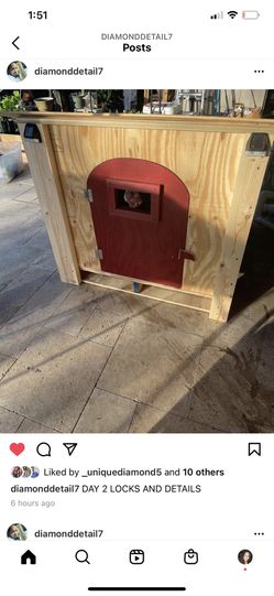 DOG HOUSES All Sizes