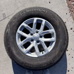 Jeep wrangler tires and rims set of 4