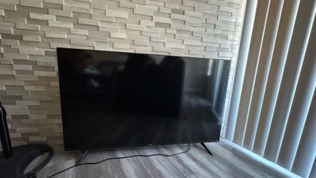 55” Hisense LED TV – Great Condition