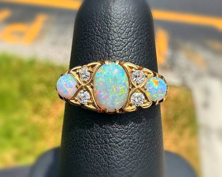Jewelry Antique 18k solid yellow gold opal natural diamond 1.14CTW ring sz 5.50