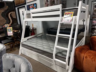 Stunning bunk bed w/storage! $599 🤍📦 More colors!
