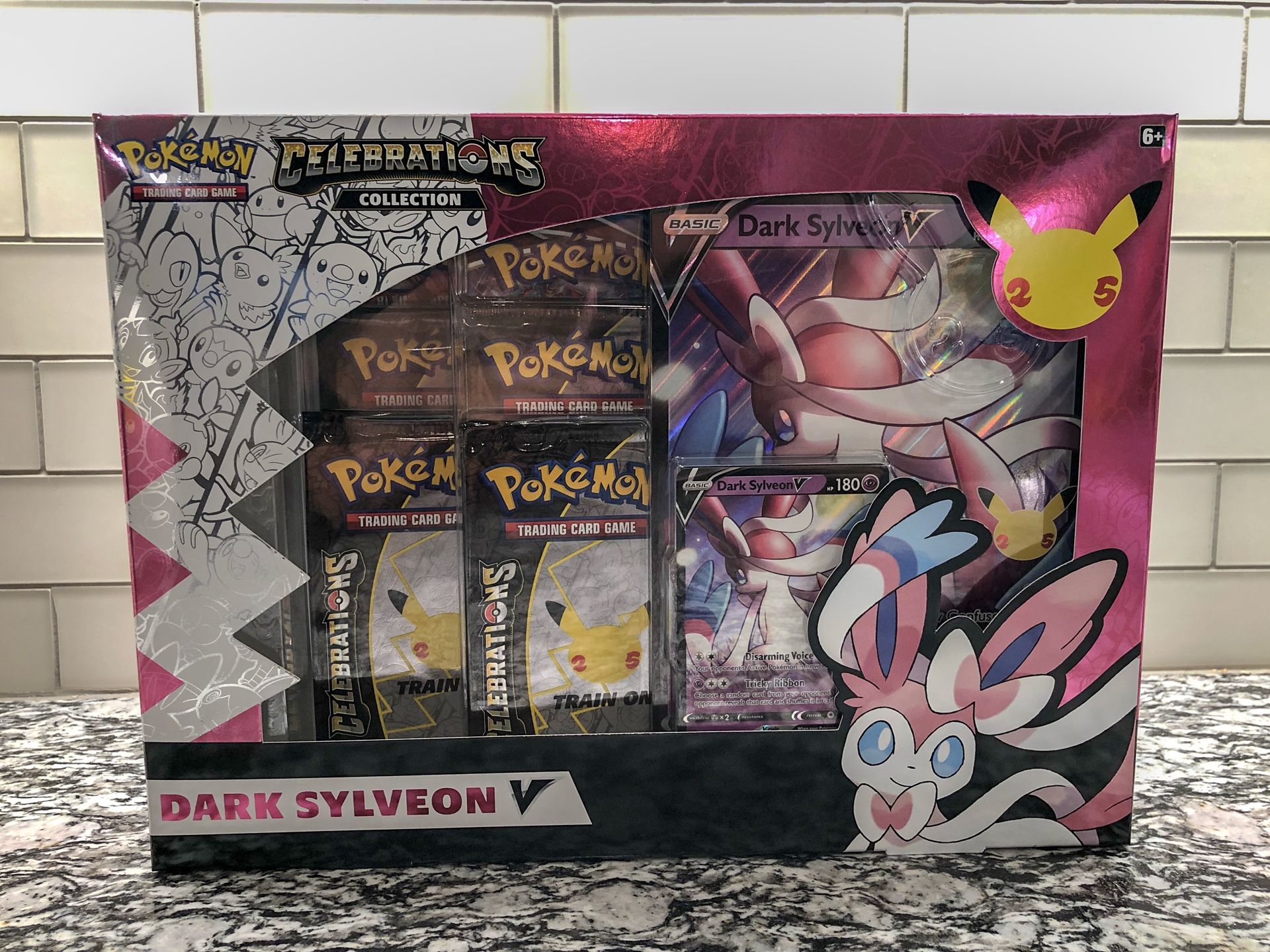 Pokemon Dark Sylveon Box