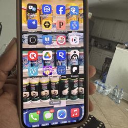 ❄️ New Year📲🕖✅Apple I Phone 14 pro *UNLOCKED*
