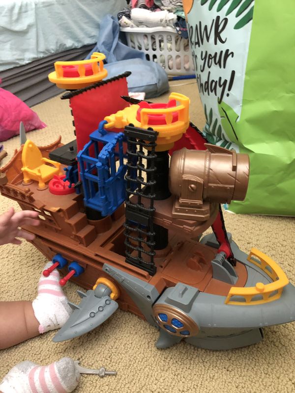 imaginext shark bite ship