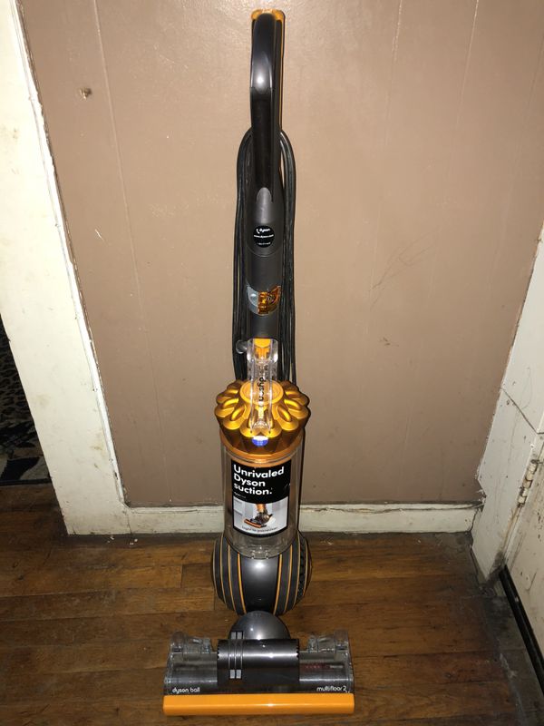 Vacuum unrivaled dyson suction for Sale in Houston, TX OfferUp