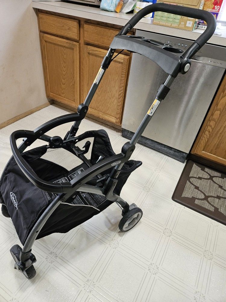 Click Connect Stroller