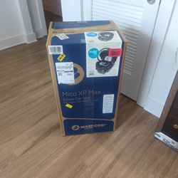 Maxi-cosi mico Xp Max Infant Car seat 