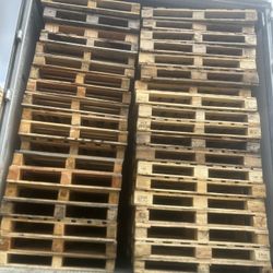 Block Pallets 