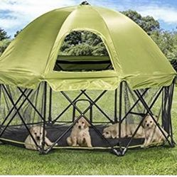 Carlson Pet Products 8-Panel Foldable and Portable Steel Pet Exercise and Play Pen