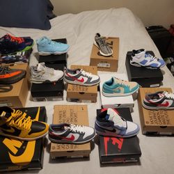 Random Jordan 1, 4 , 6 And Dunks (Price In Description)