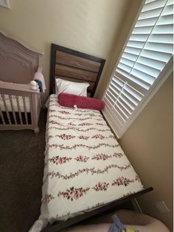 Twin bed with mattress