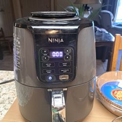 NINJA MULTI FUNCTION AIR FRY, ROAST,REHEAT, DEHYDRATE