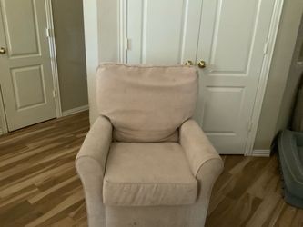 Rocking Chair / Nursery