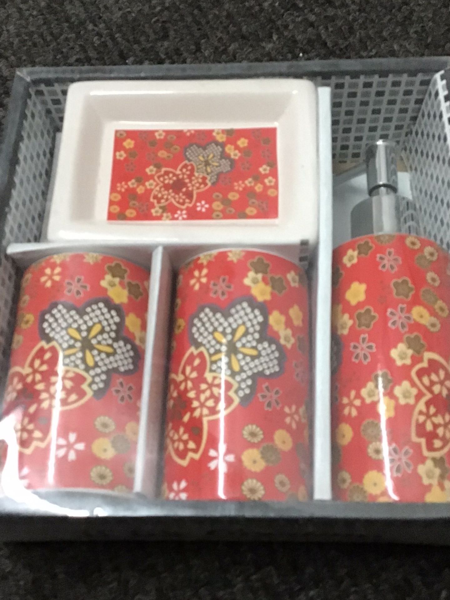 4 Piece Ceramic Bathroom Set New