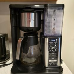 Ninja Coffee Maker – Great Condition 