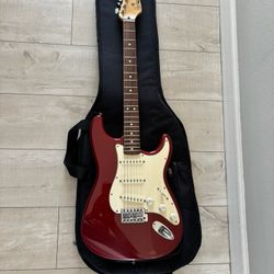 1996 Fender Stratocaster Wine MIM red *Mint*
