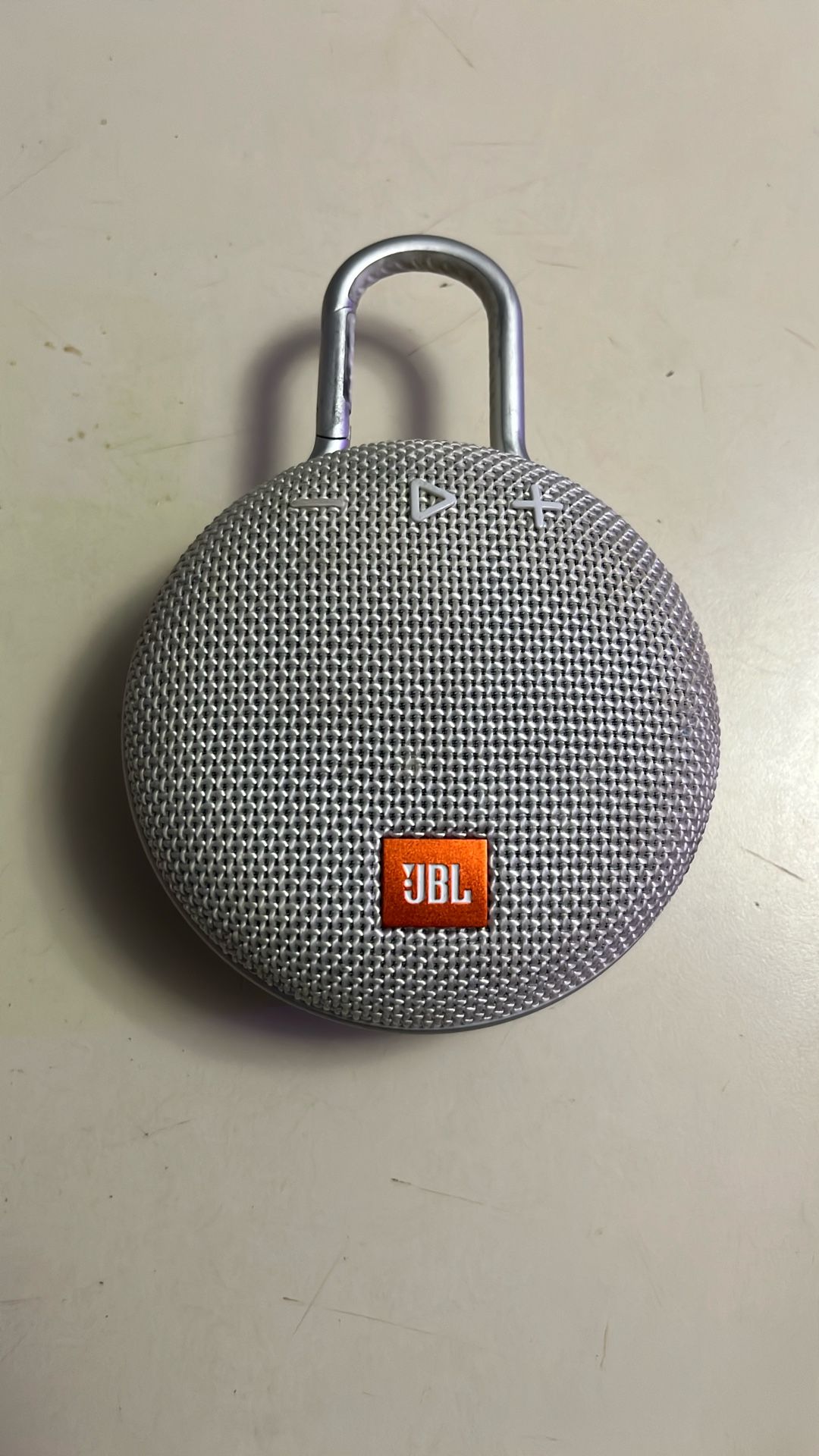 JBL CLIP 3 bluetooth speaker