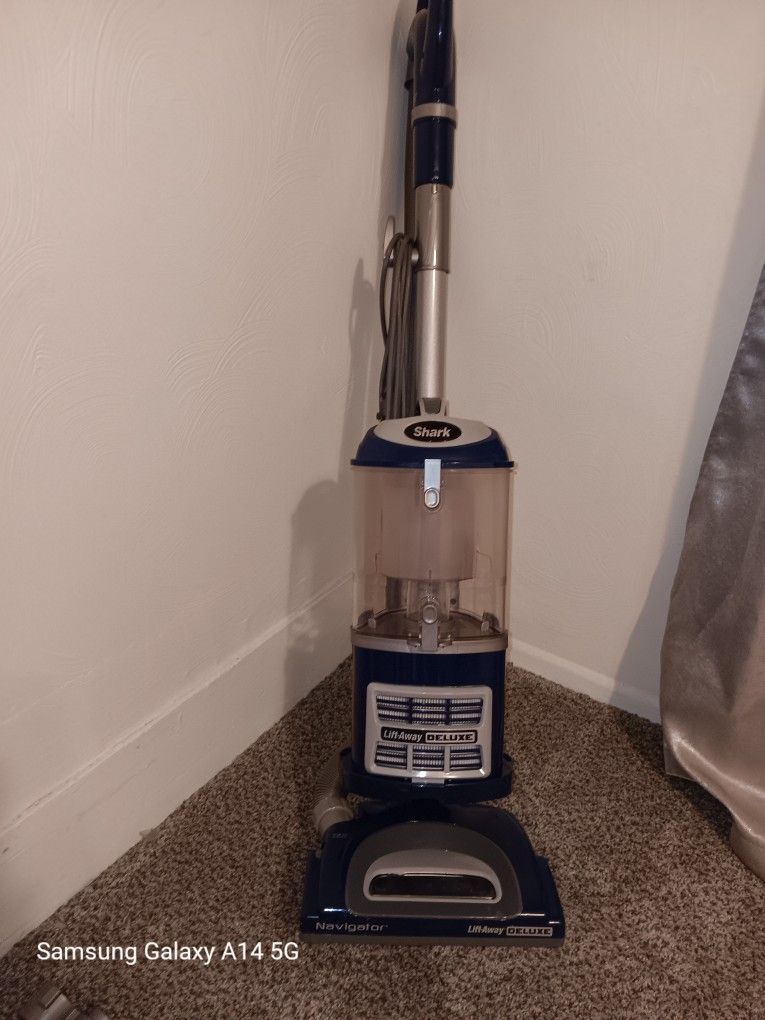 Shark  Vacuum 