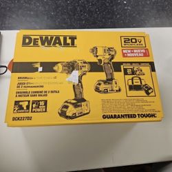 **NEW** DEWALT 20V MAX Brushless 2-Tool Combo Kit DCK227D2