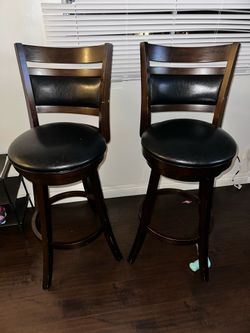 Bar Stools/ Chairs