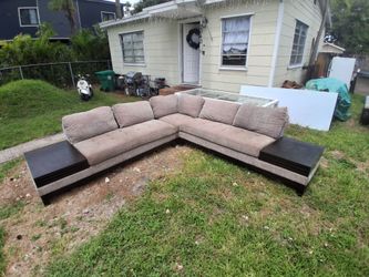 3 piece corner sofa , Good condition$200