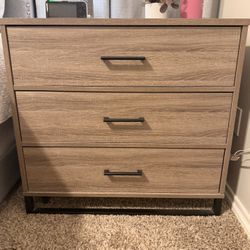 Set Of 2 Three Drawer Nightstands 