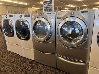 WHIRLPOOL FRONT LOAD WASHER AND GAS DRYER SET // WE DELIVER 