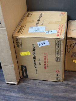 Yaheetech Bar Stools Set of 2 – New in Box, Black