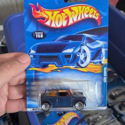 Hot Wheels Mini Cooper #158 