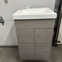 New 18.5” Bath Vanity Cabinet with White Cultured Marble Top