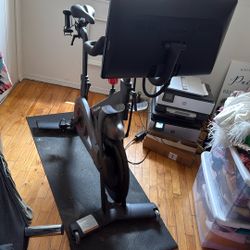 Peloton - Barely Used