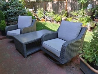 Cute outside funiture
