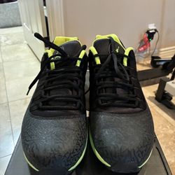 Jordan CMFT 11 Viz Air