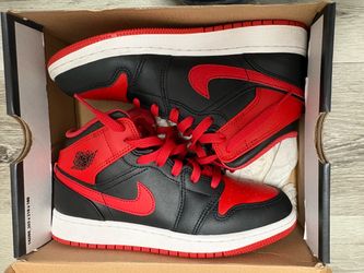 Nike said Jordan 1 Mid 4.5Y