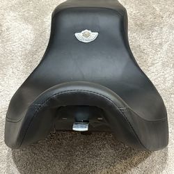 Rare 100th anniversary Harley Davidson partner seat 2003 unused