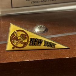 New York Yankees Baseball Pennant Pin Vintage 