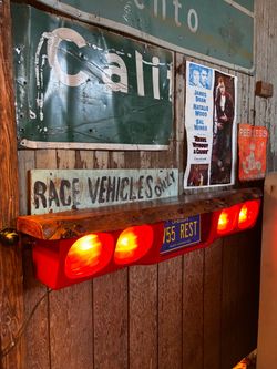 Corvette style wall hanger shelf mount bookshelf