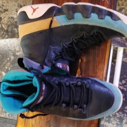 Jordans Size 7