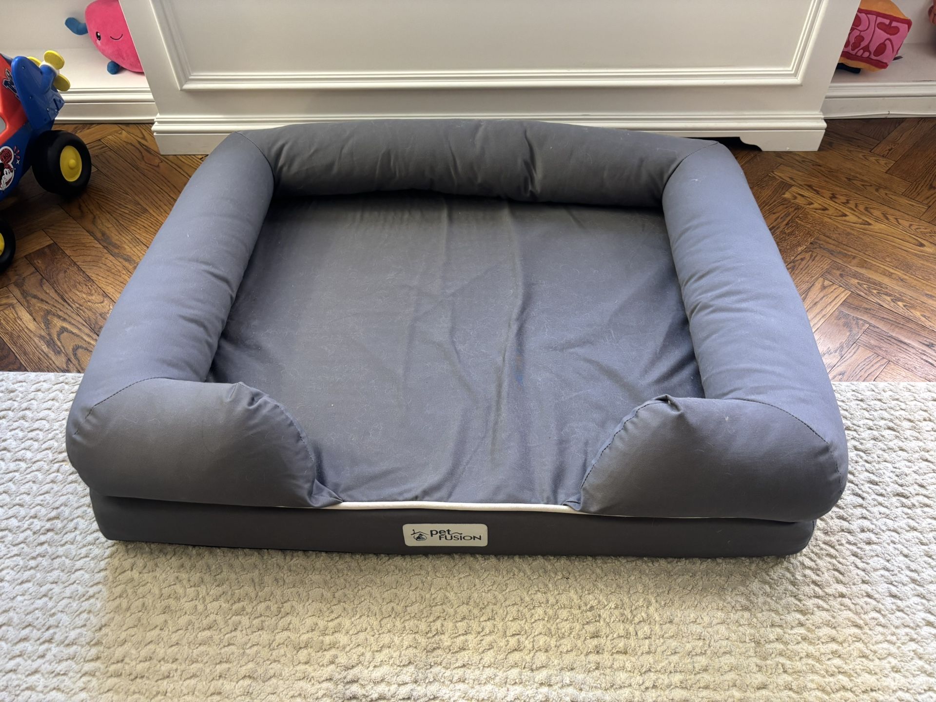 PetFusion Ultimate Lounge Memory Foam Bolster Cat & Dog Bed with Removable Cover, Gray, Large