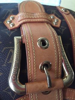 Louis Vuitton VINTAGE 2004 Theda GM Handbag for Sale in Las Vegas, NV -  OfferUp