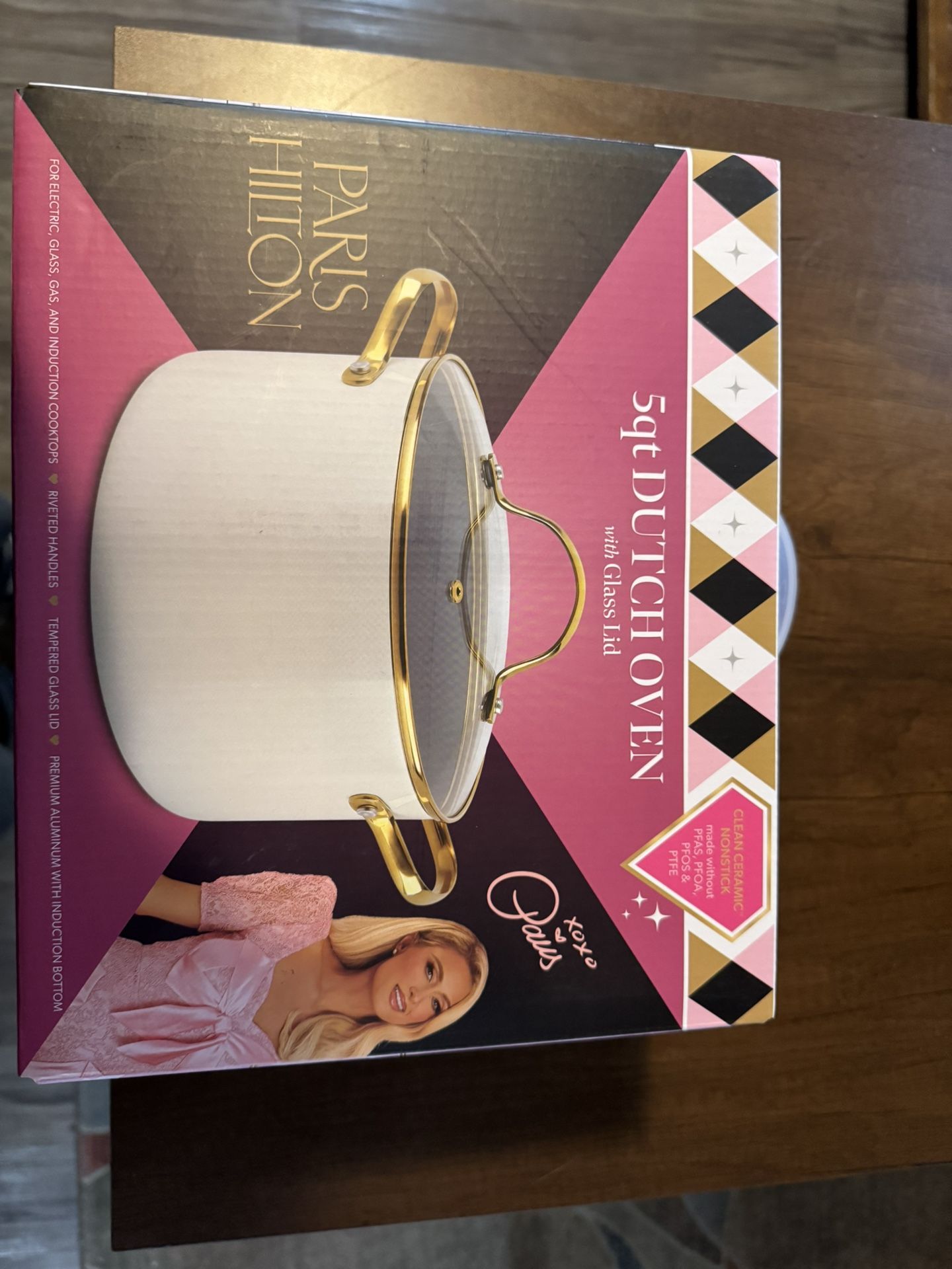 5qt Paris Hilton Dutch Oven With Glass Lid