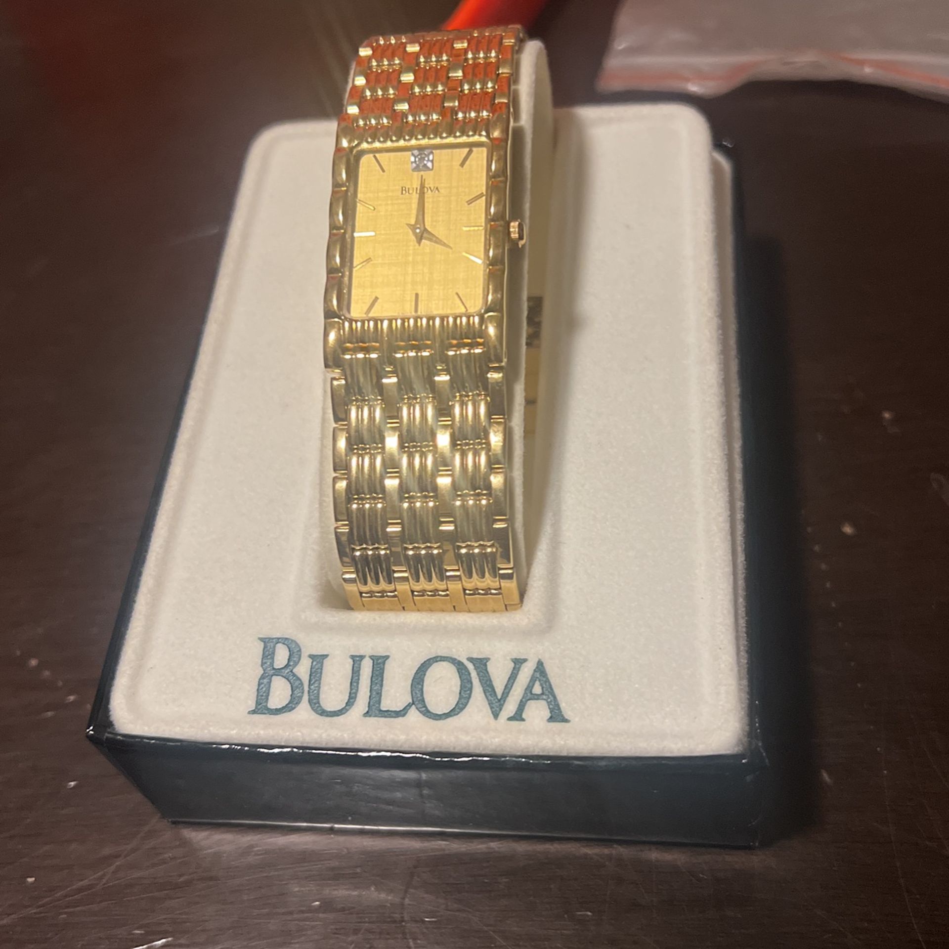 Bulova 97D05 gold-tone men's dress watch