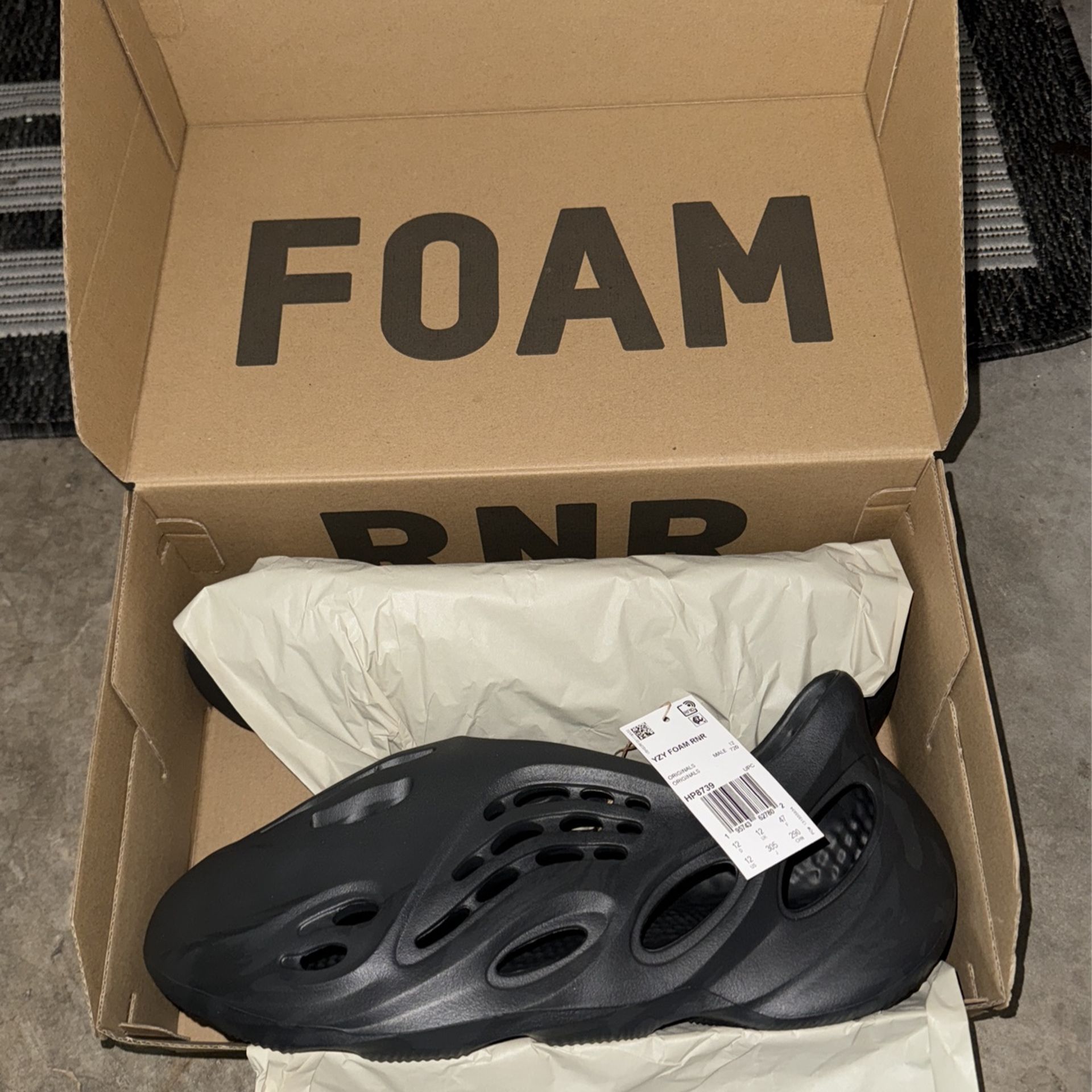 Foam Runners Size 12