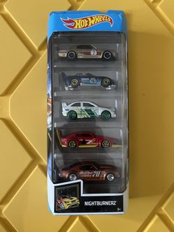 Nissan Skyline Hot Wheels 5 Pack